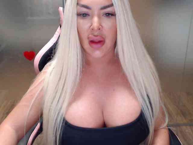 SarahStone webcam