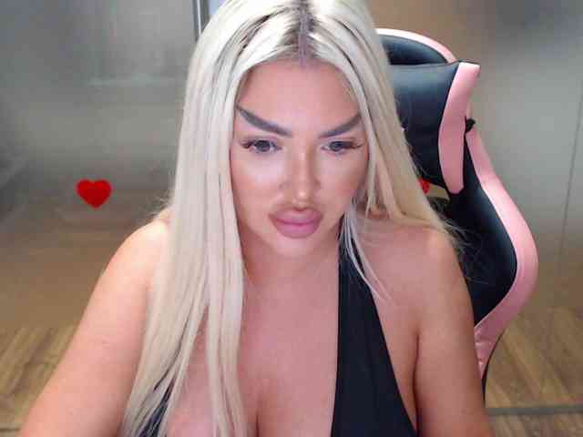 SarahStone webcam