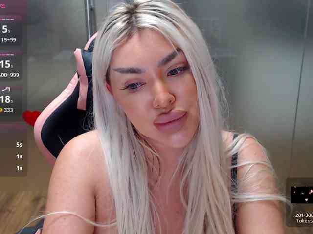 SarahStone webcam