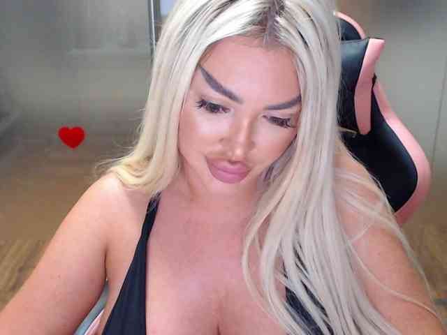 SarahStone webcam