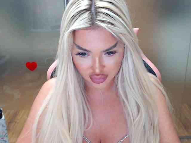 SarahStone webcam