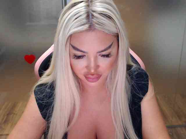 SarahStone webcam