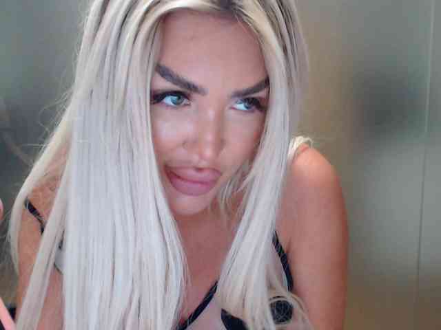 SarahStone webcam