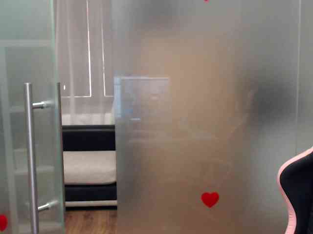 SarahStone webcam