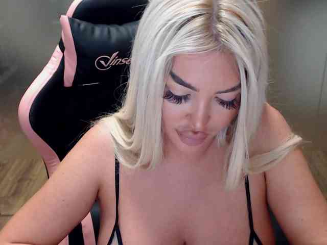 SarahStone webcam