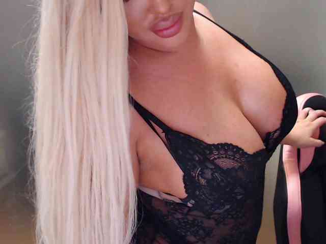 SarahStone webcam