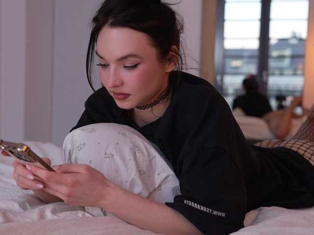 Merrimarina's BongaCams show and profile