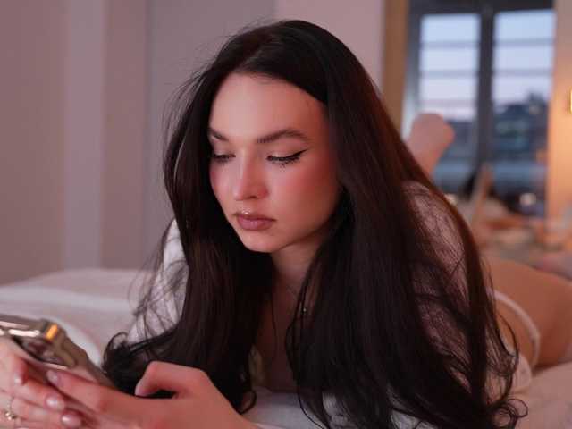 Merrimarina's BongaCams show and profile