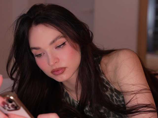 Merrimarina's BongaCams show and profile