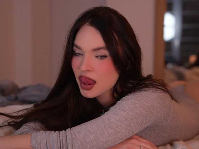 Merrimarina's BongaCams show and profile