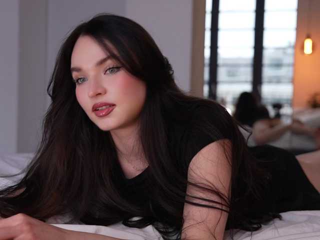 Merrimarina's BongaCams show and profile