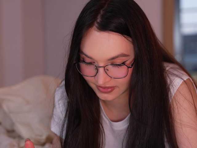 Merrimarina's BongaCams show and profile