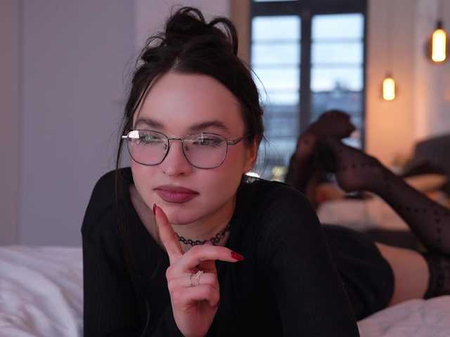 Merrimarina's BongaCams show and profile