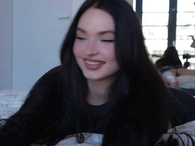 Merrimarina's BongaCams show and profile