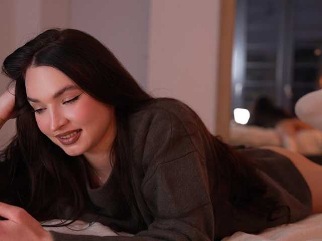 Merrimarina's BongaCams show and profile