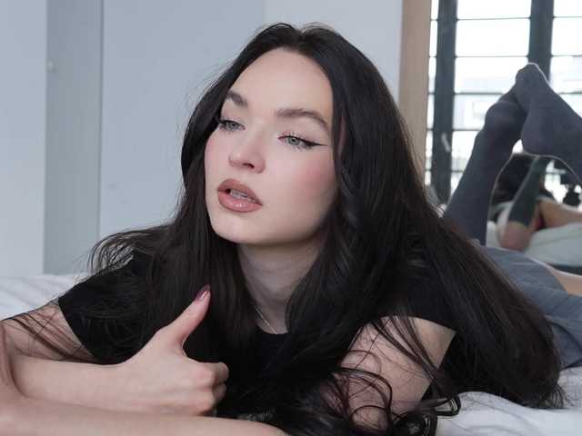 Merrimarina's BongaCams show and profile