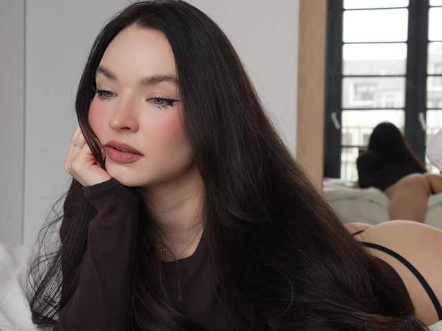 Merrimarina's BongaCams show and profile