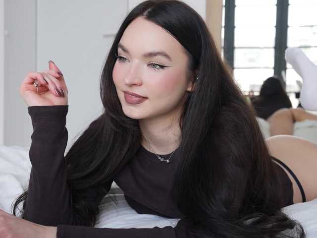 Merrimarina's BongaCams show and profile