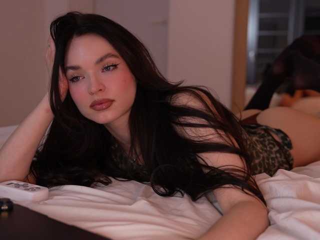 Merrimarina's BongaCams show and profile