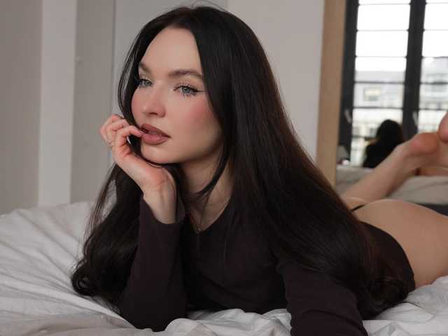 Merrimarina's BongaCams show and profile