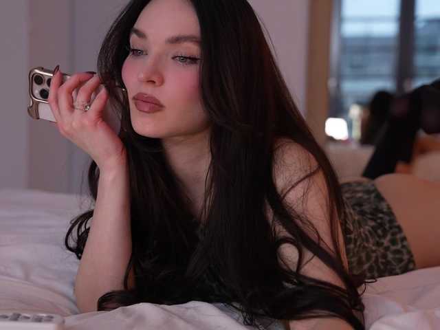 Merrimarina's BongaCams show and profile