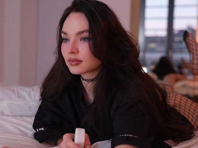 Merrimarina's BongaCams show and profile