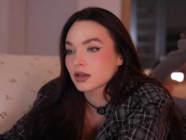 Merrimarina's BongaCams show and profile