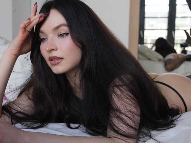 Merrimarina's BongaCams show and profile