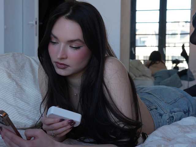 Merrimarina's BongaCams show and profile