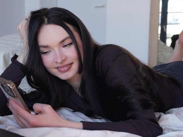 Merrimarina's BongaCams show and profile