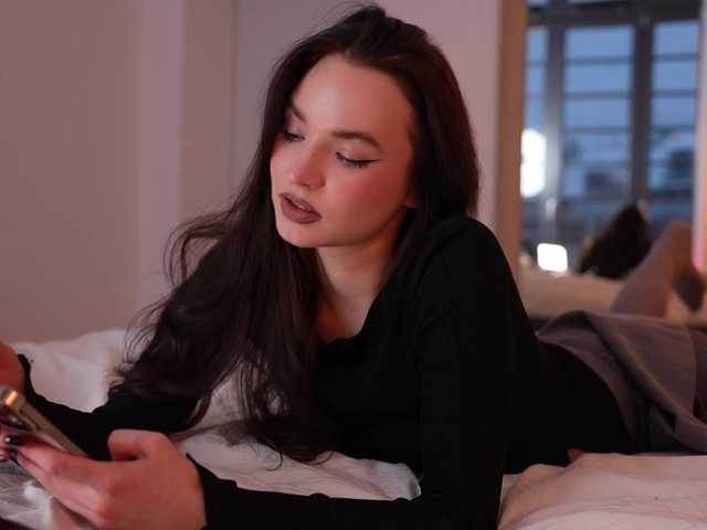 Merrimarina's BongaCams show and profile