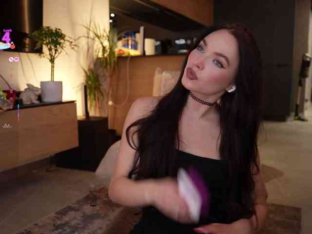 blackvelveet webcam