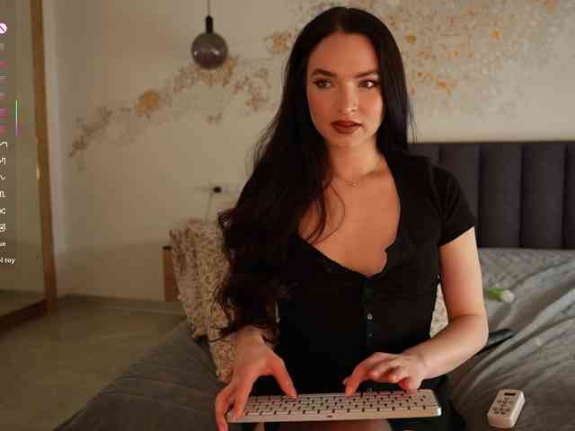 blackvelveet webcam