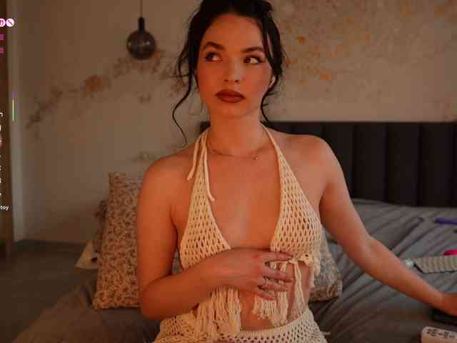 blackvelveet webcam