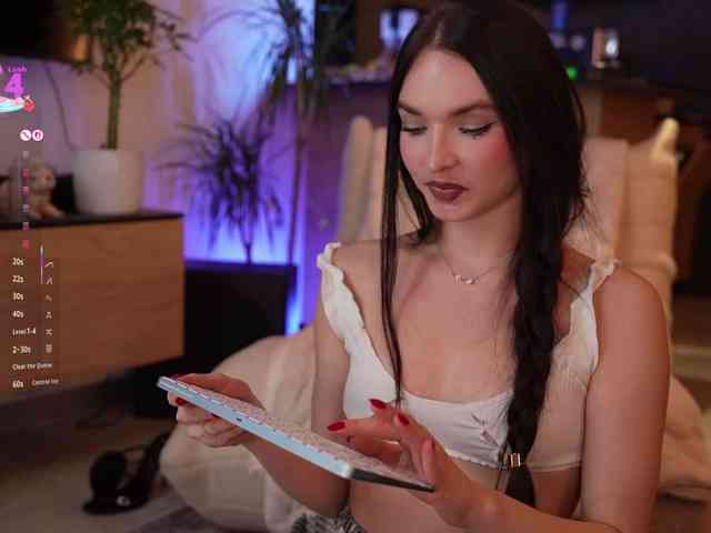 blackvelveet webcam