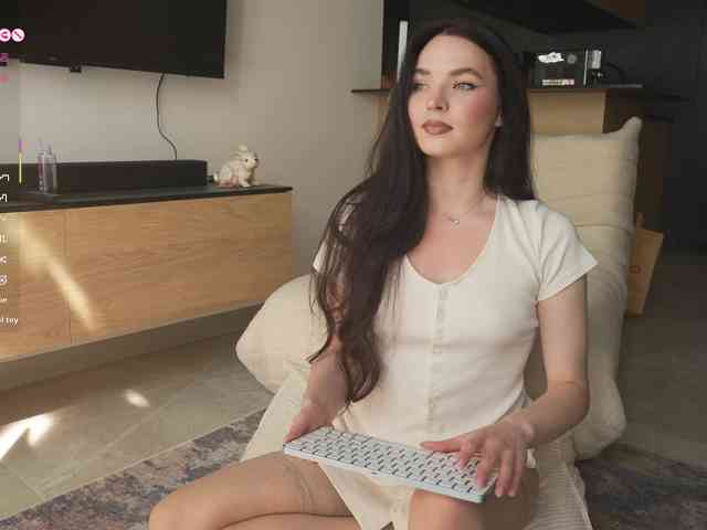 blackvelveet webcam