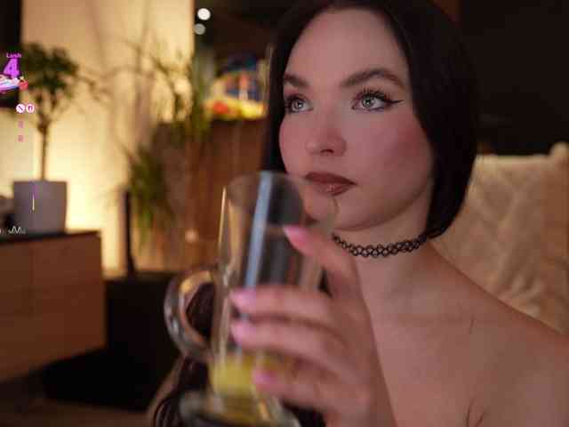 blackvelveet webcam