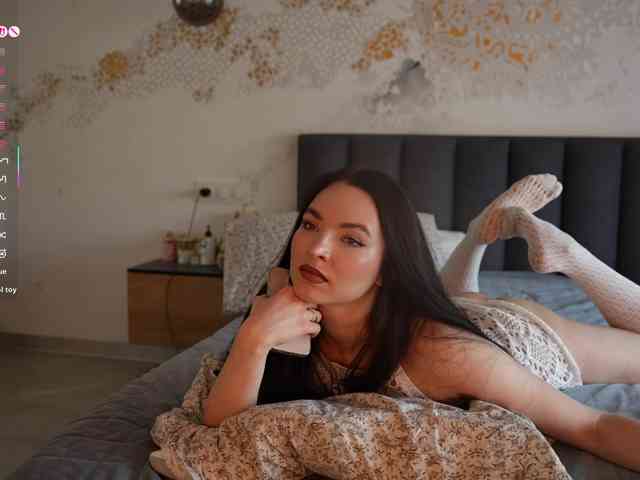 blackvelveet webcam
