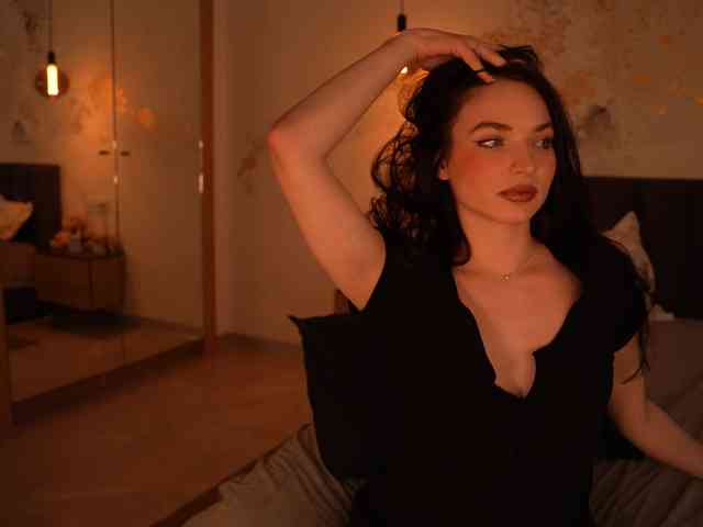 blackvelveet webcam