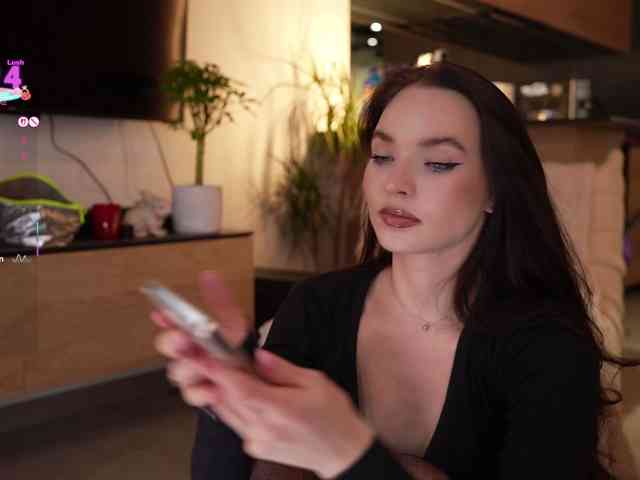 blackvelveet webcam