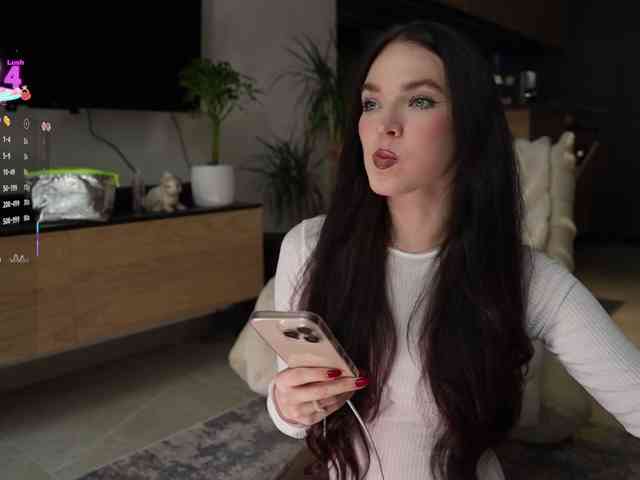 blackvelveet webcam