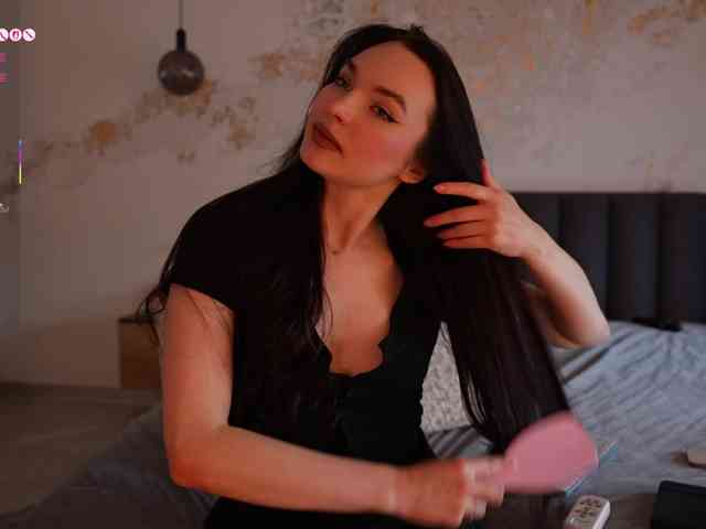 blackvelveet webcam