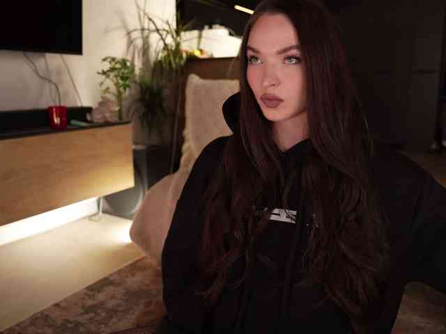 Merrimarina Live Webcam on BongaCams