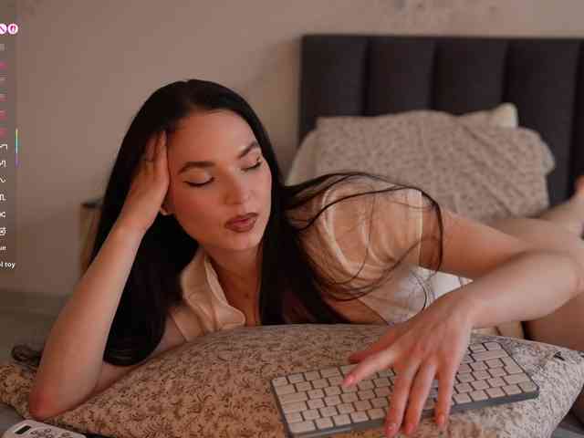 blackvelveet webcam