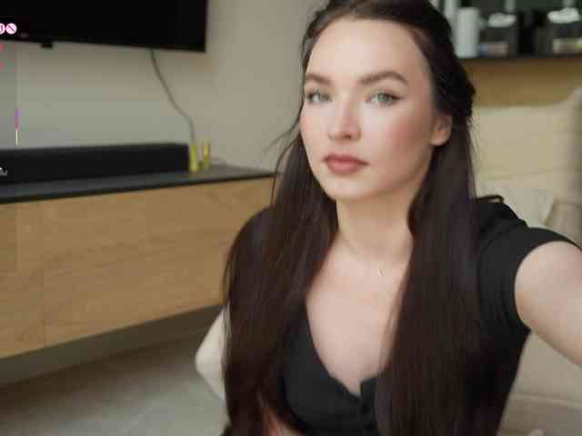 blackvelveet webcam