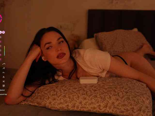 blackvelveet webcam