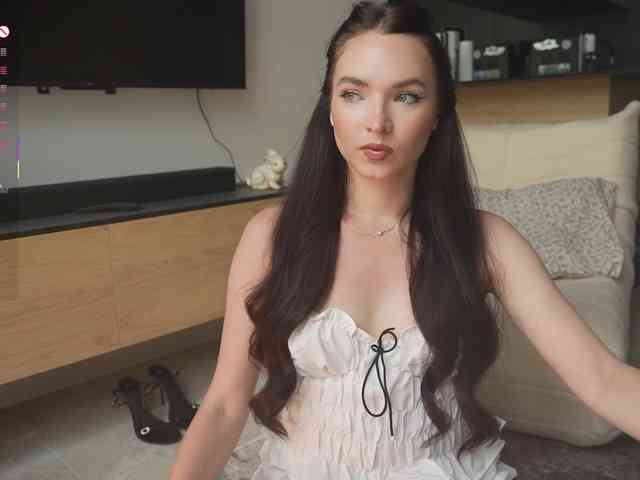 blackvelveet webcam