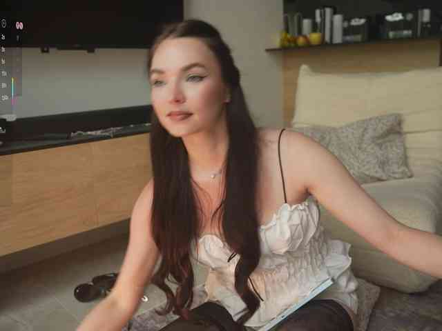 blackvelveet webcam