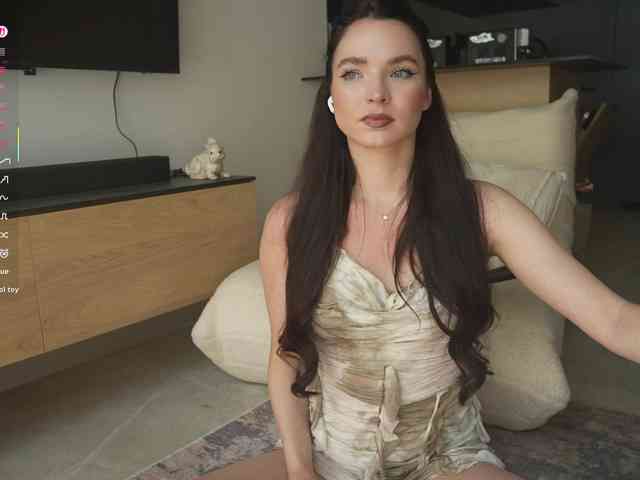 blackvelveet webcam