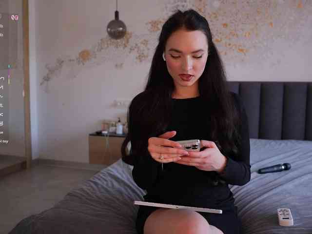 blackvelveet webcam
